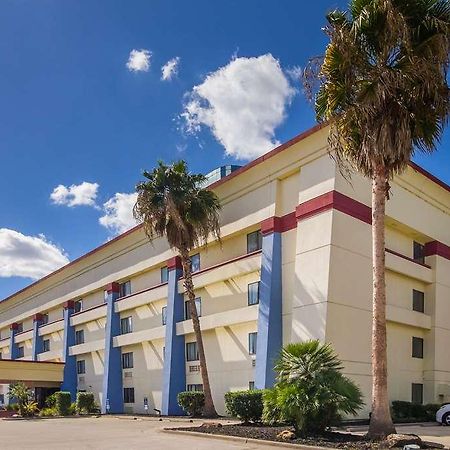 Rodeway Inn Houston North Greenspoint Exteriör bild